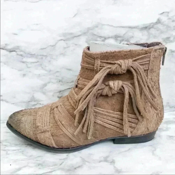 Free People Tan‎ Decades Distressed Ankle Booties - Picture 1 of 7